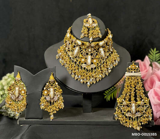 SAIRAH'S BRIDAL SET (MBO-00153BS)